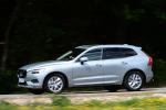 Volvo XC60 D4 Momentum 2017 года (UK)